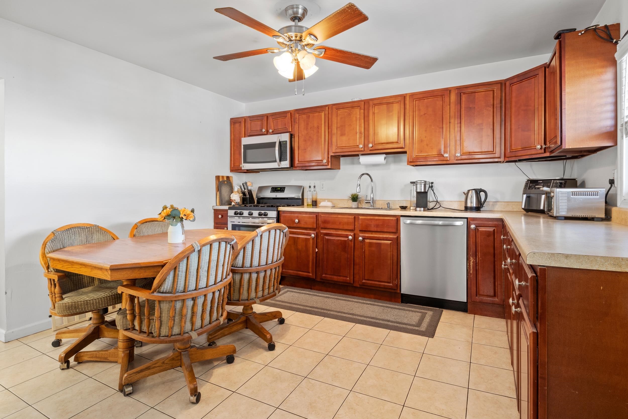 13 East 27th St, Bayonne, New Jersey image 7