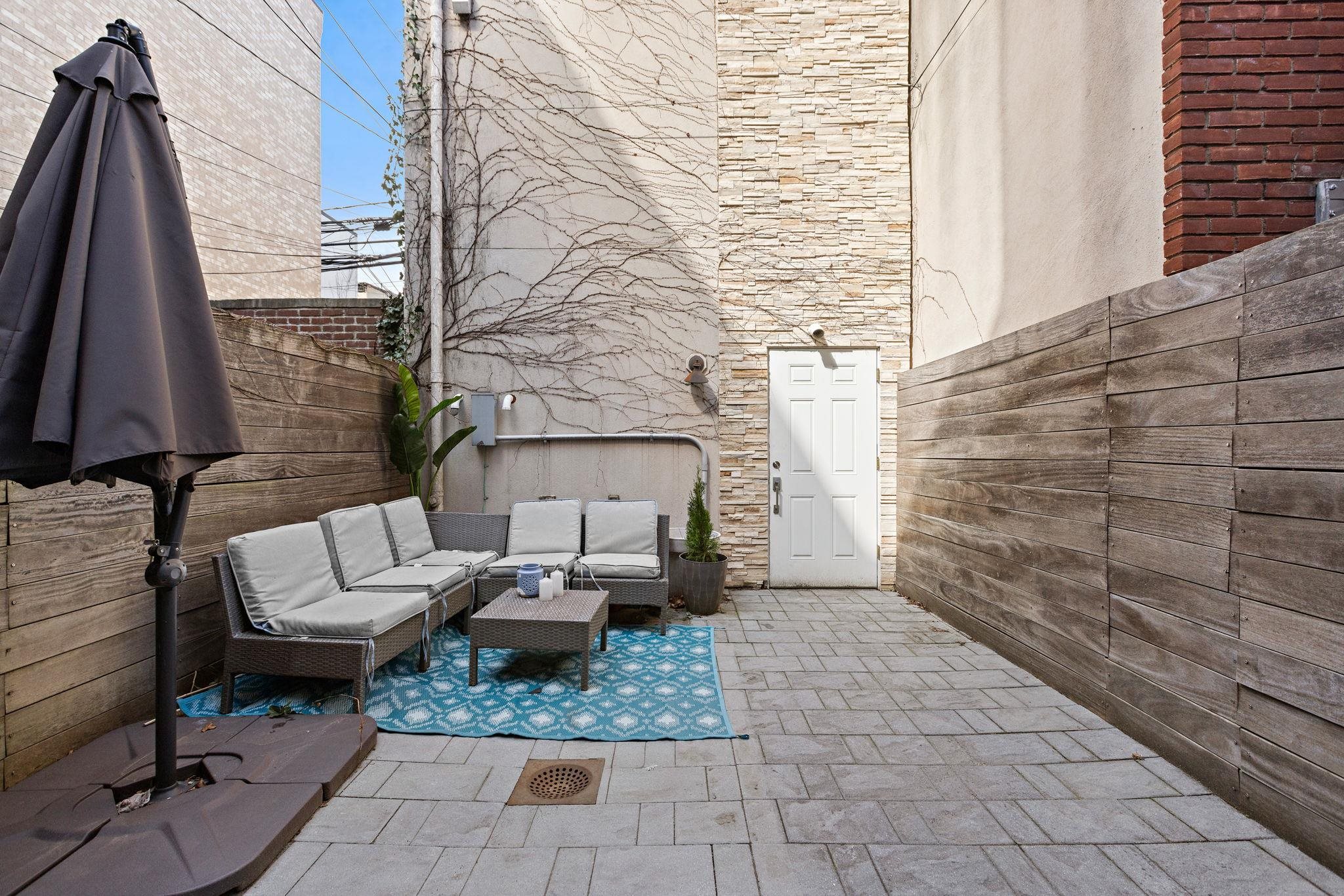 526 Hudson St, Hoboken, New Jersey image 28