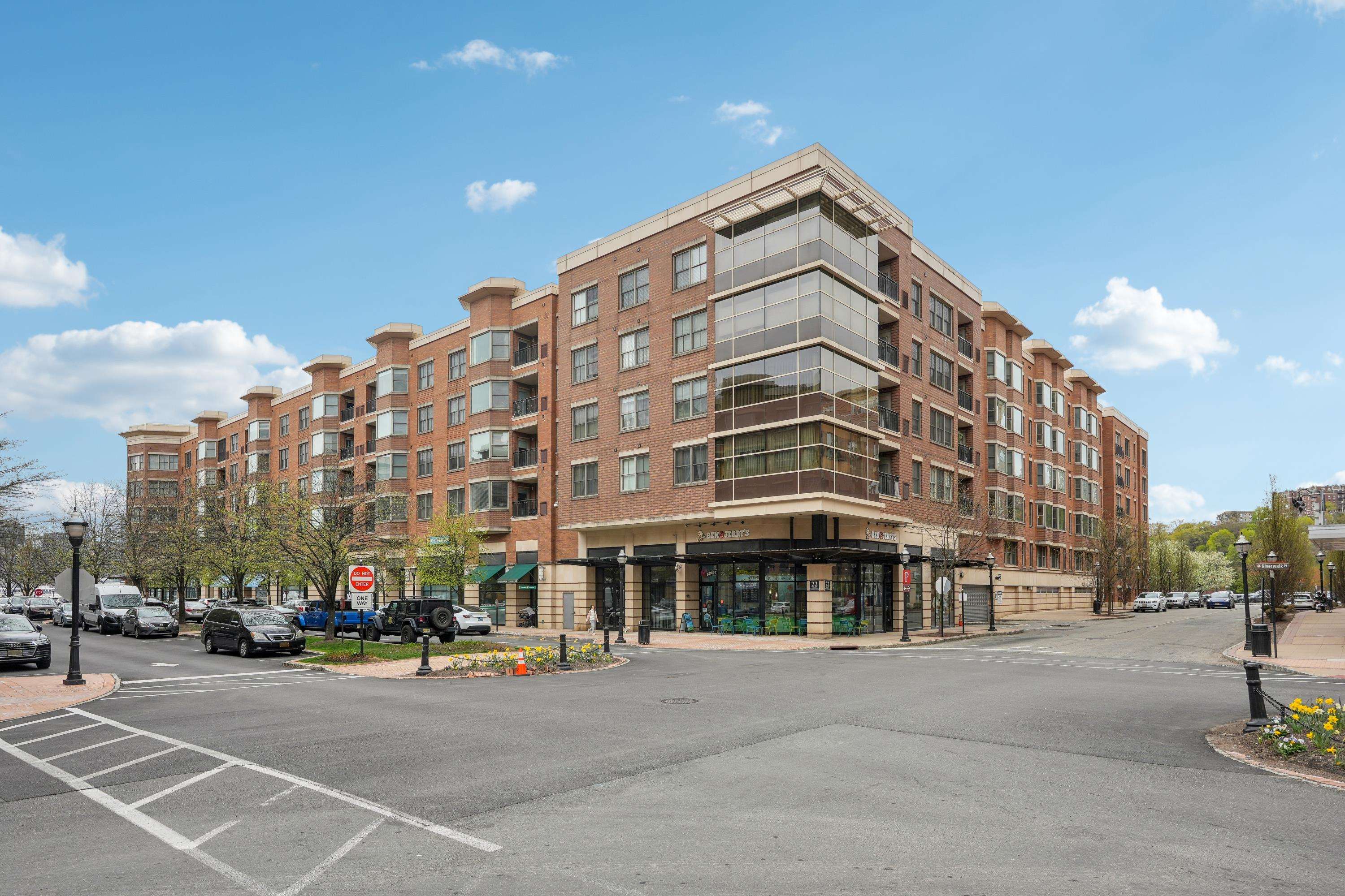 22 Avenue At Port Imperial #423, West New York, New Jersey image 27