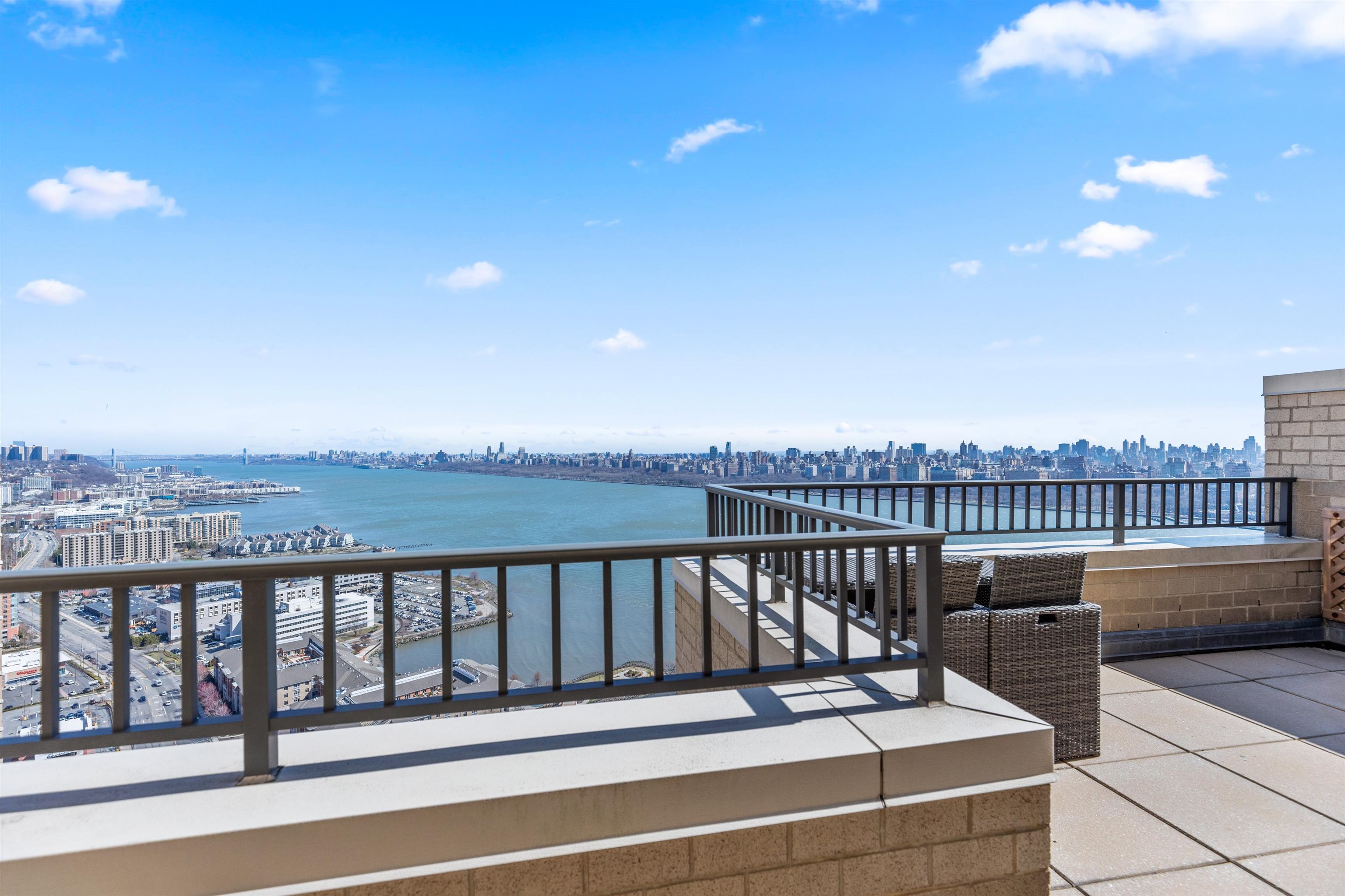 7002 Blvd East #43A, Guttenberg, New Jersey image 19