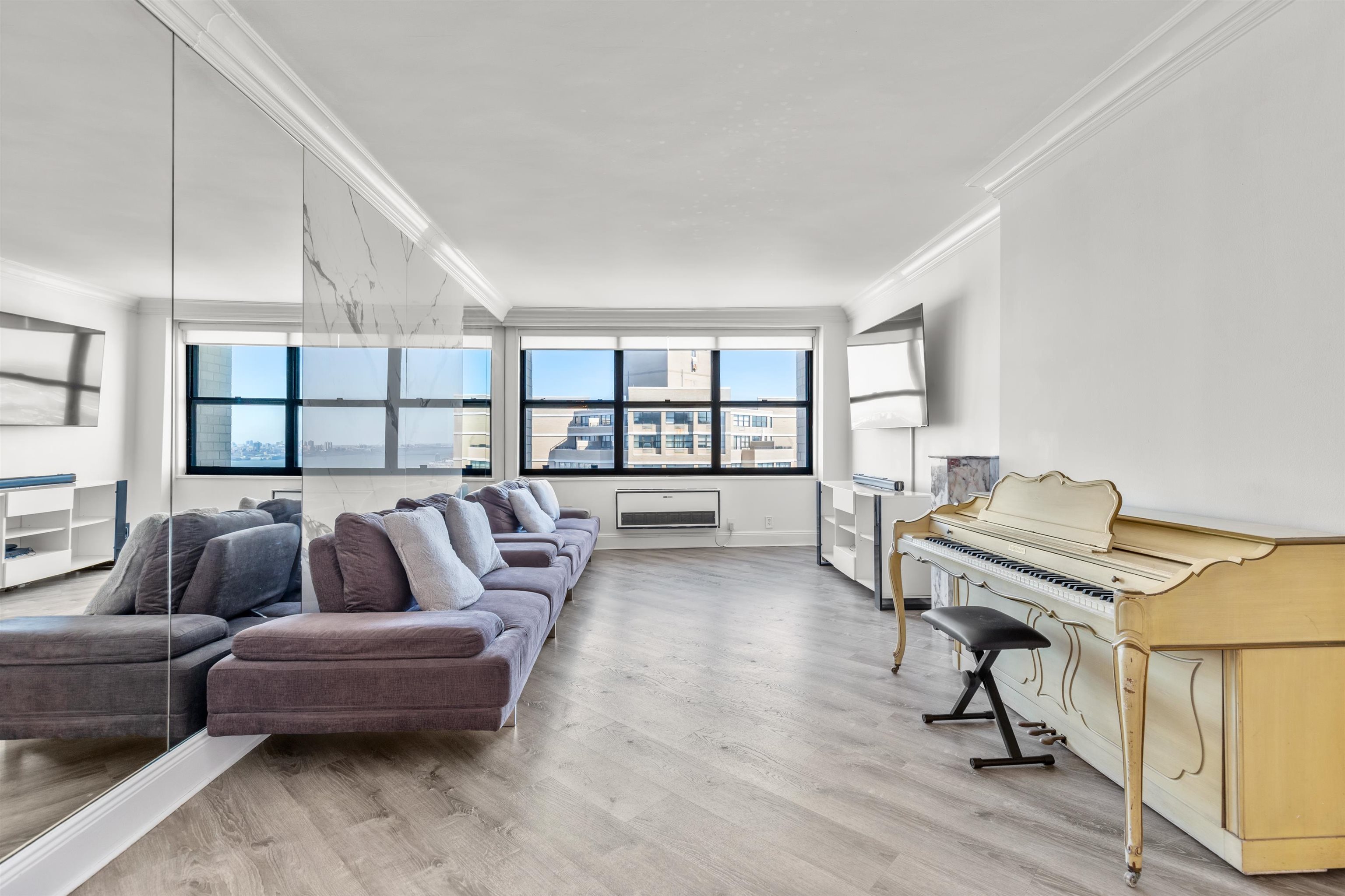7002 Blvd East #43A, Guttenberg, New Jersey image 5