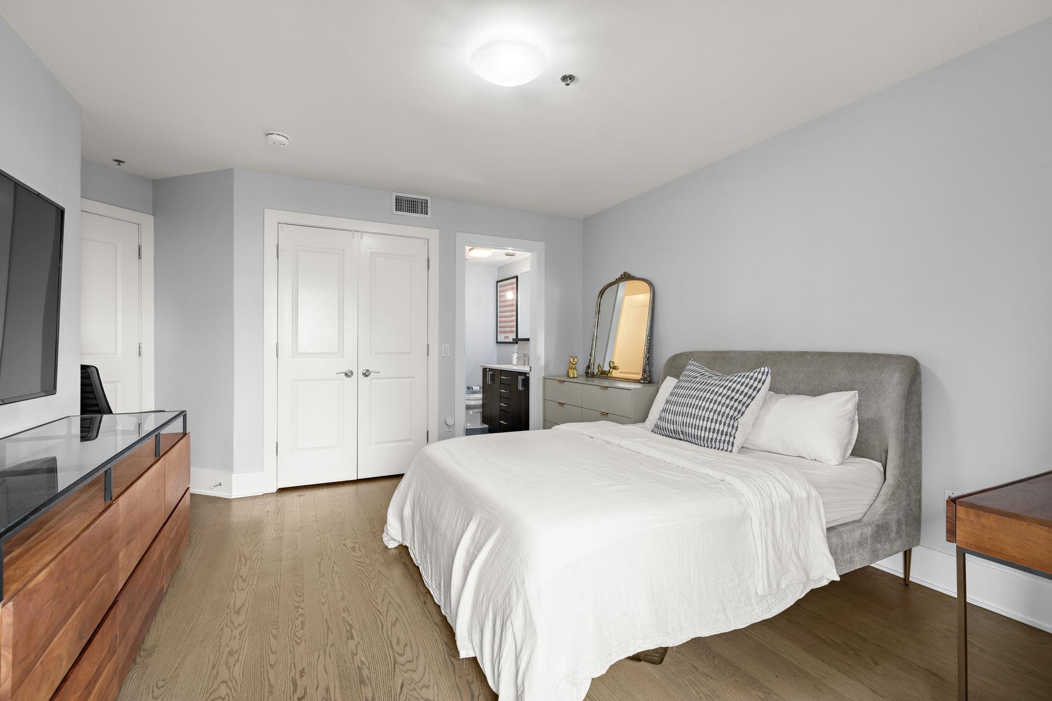 89 Jefferson St #2D, Hoboken, New Jersey image 11
