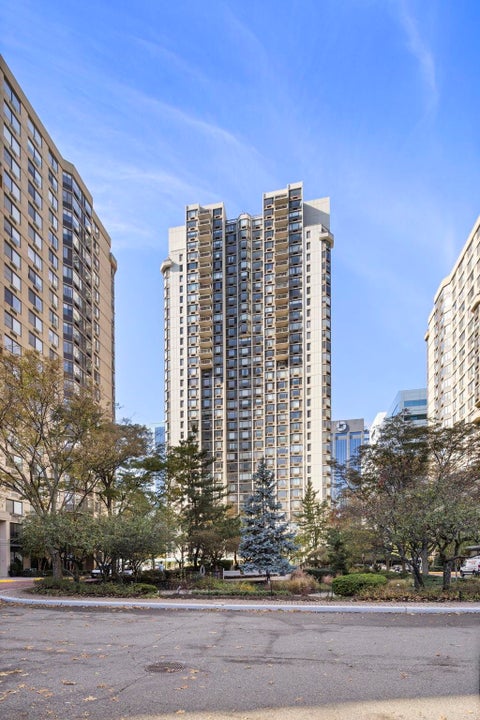 Featured picture for the property 250024391
