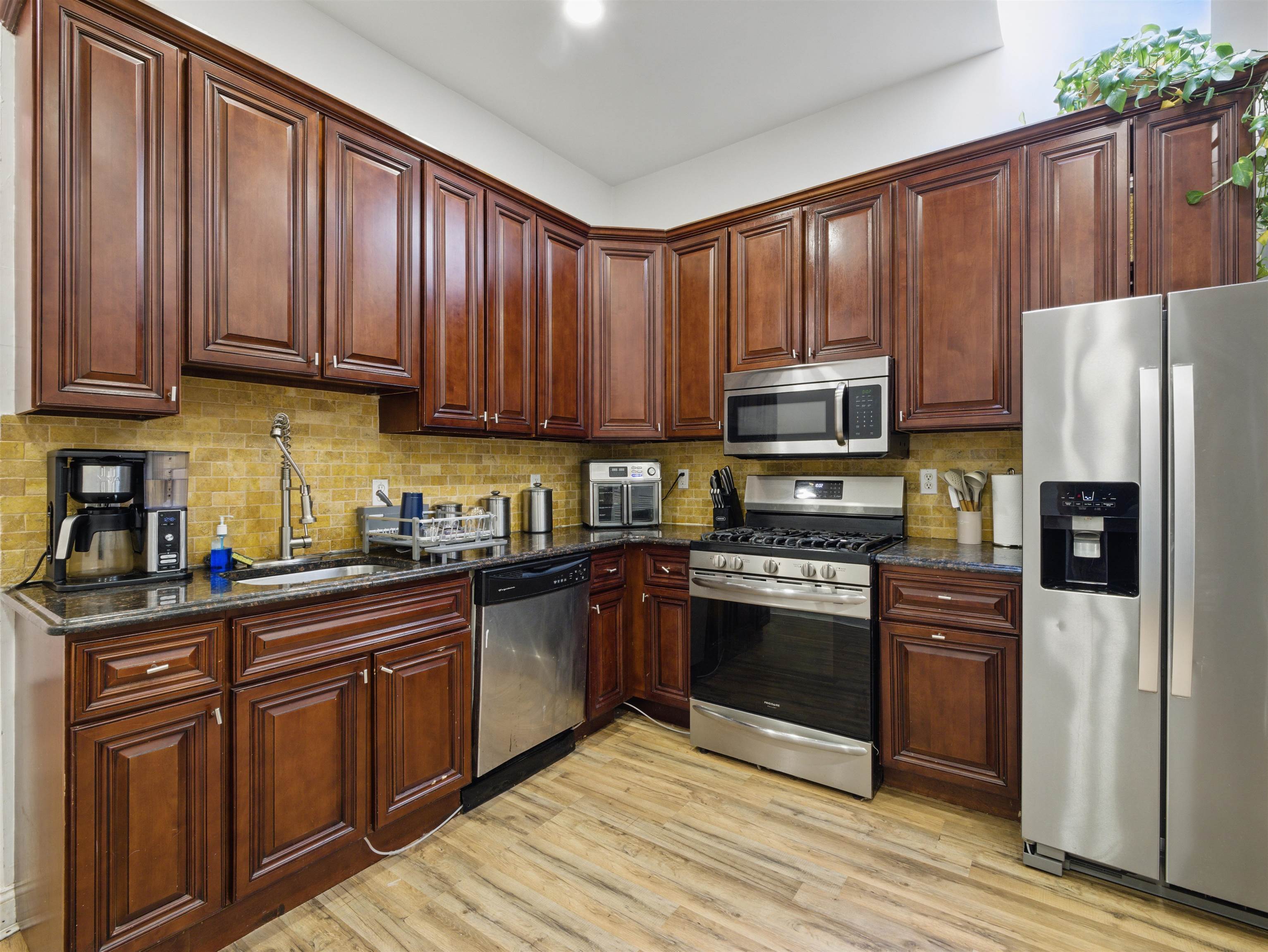77 Crescent Ave #8, Jersey City, New Jersey image 10