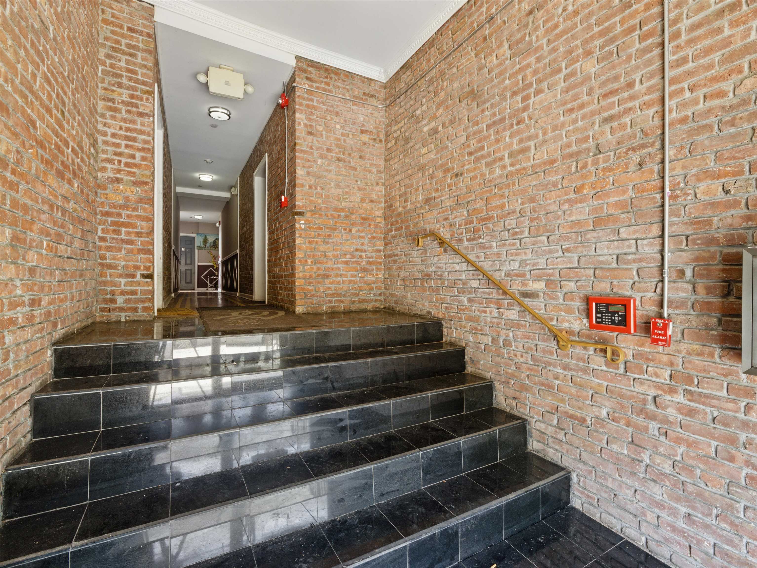 77 Crescent Ave #8, Jersey City, New Jersey image 16