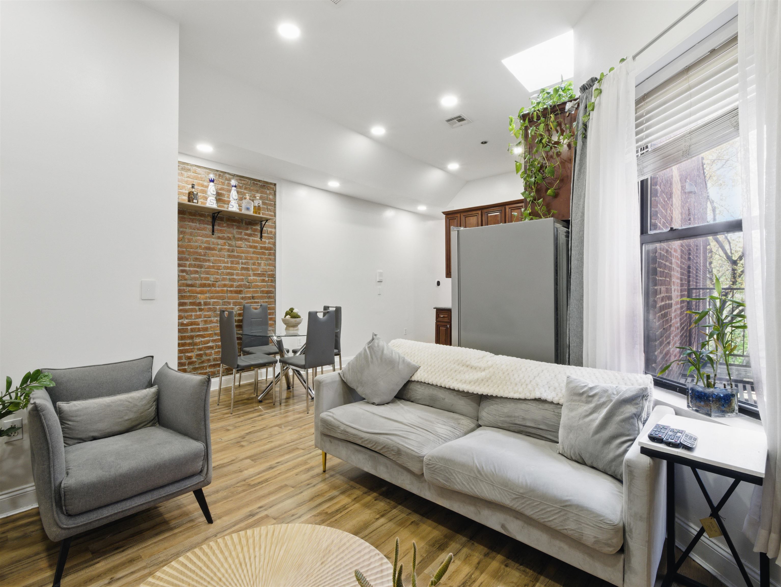 77 Crescent Ave #8, Jersey City, New Jersey image 4