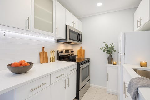 Apartment For Rent - 56 68th St #7<br/> Guttenberg, NJ 07093