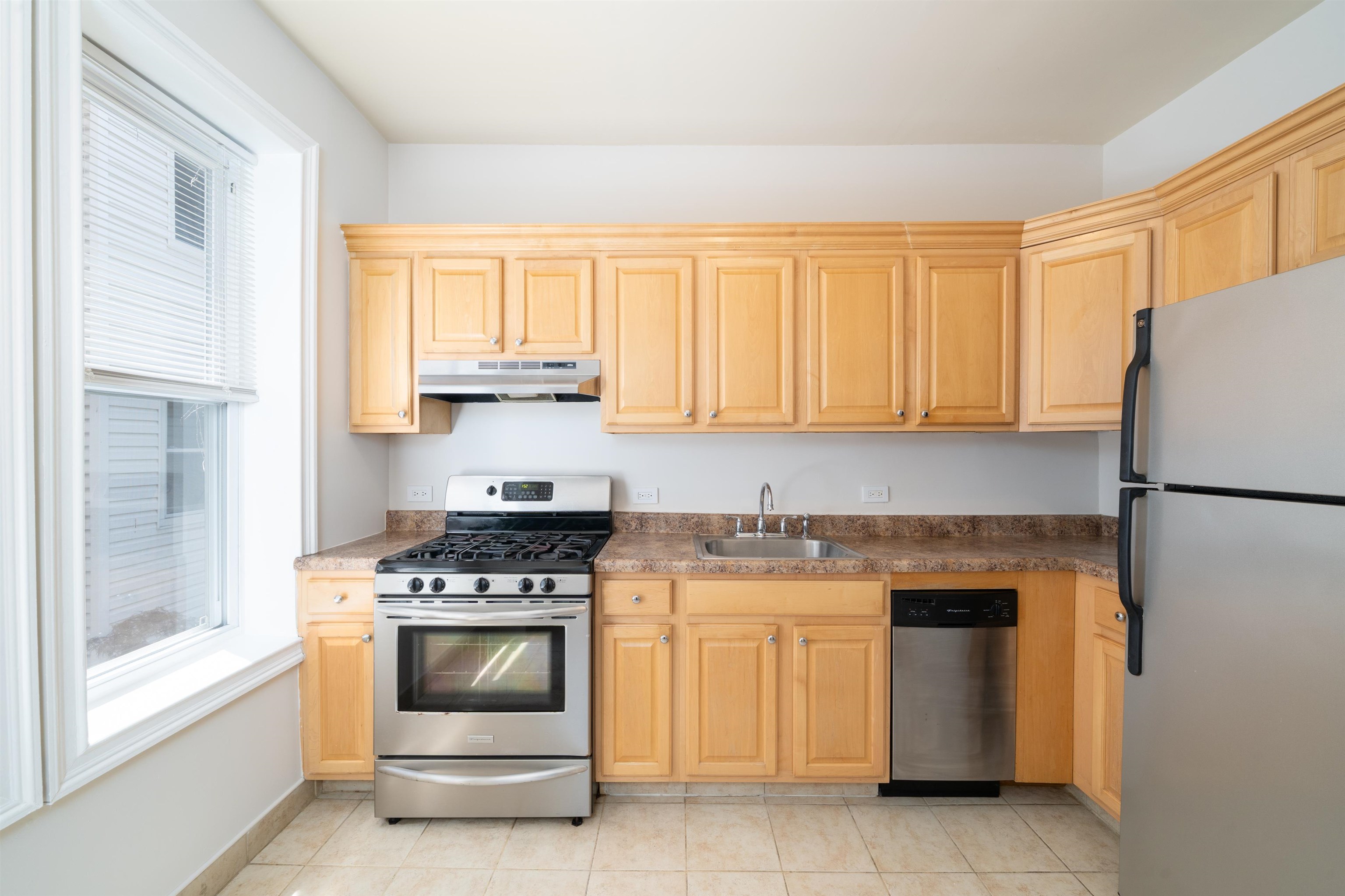 282 Magnolia Ave #3, Jersey City, New Jersey image 4