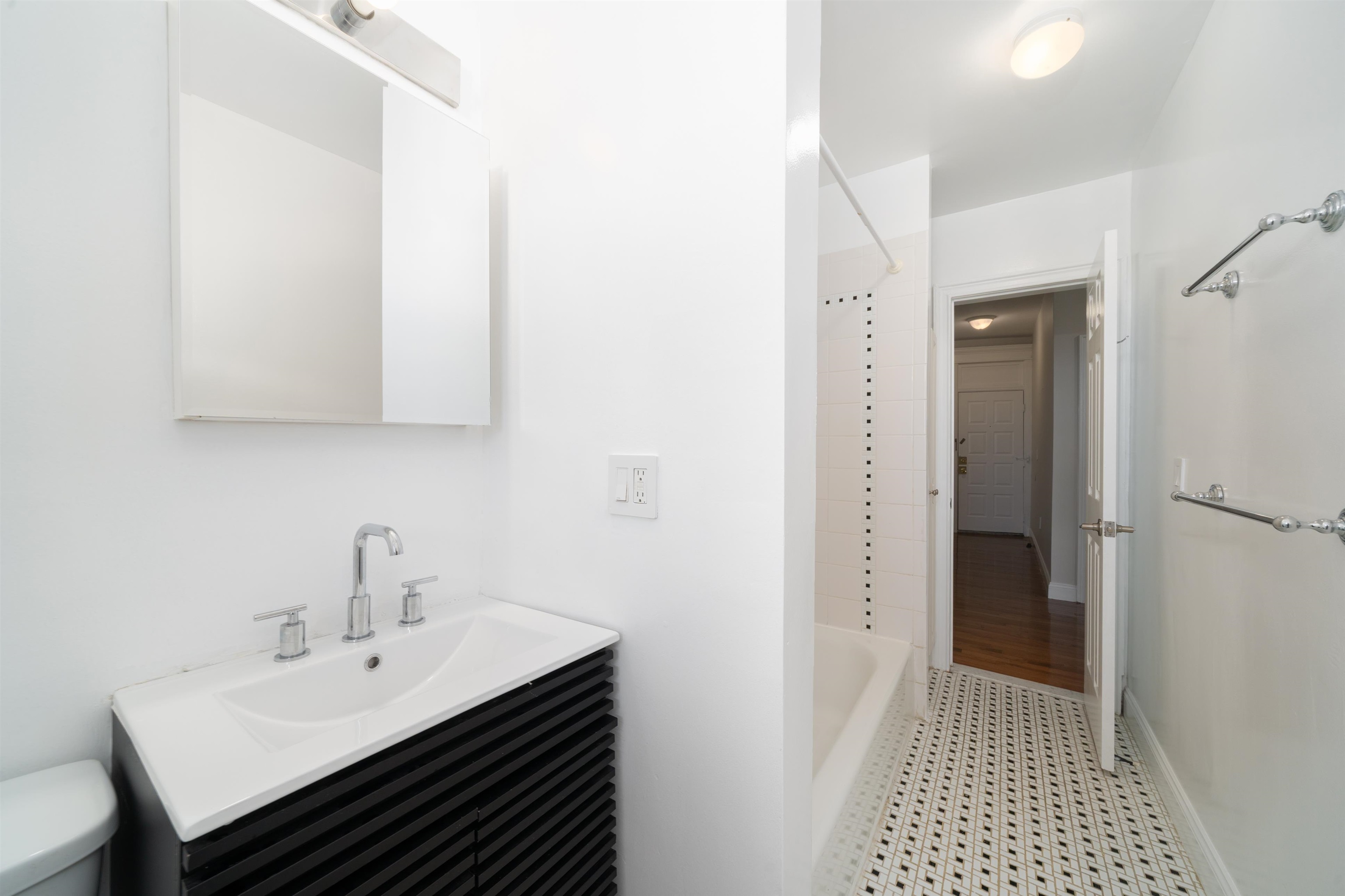 282 Magnolia Ave #3, Jersey City, New Jersey image 18
