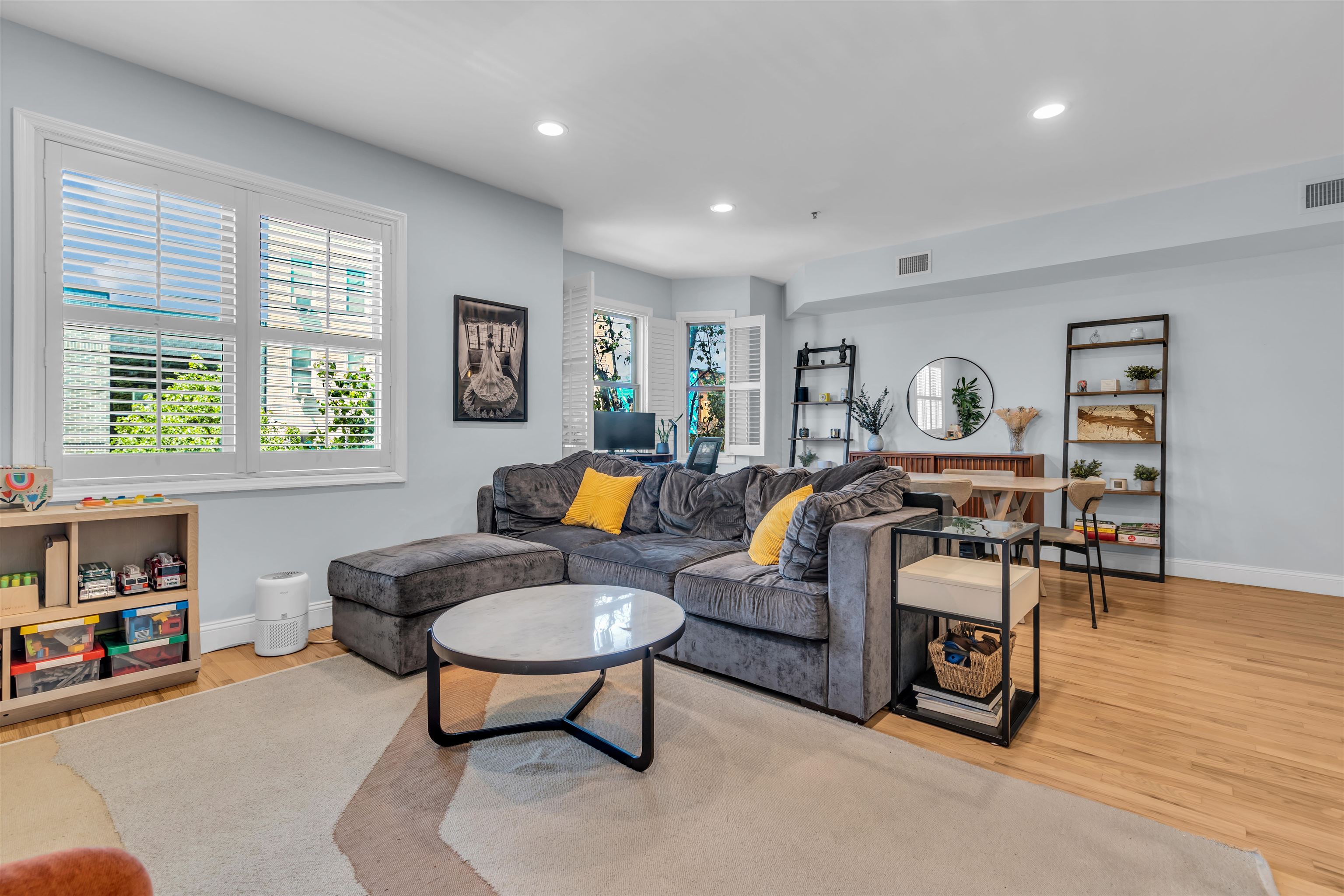 521 Adams St #2, Hoboken, New Jersey image 2