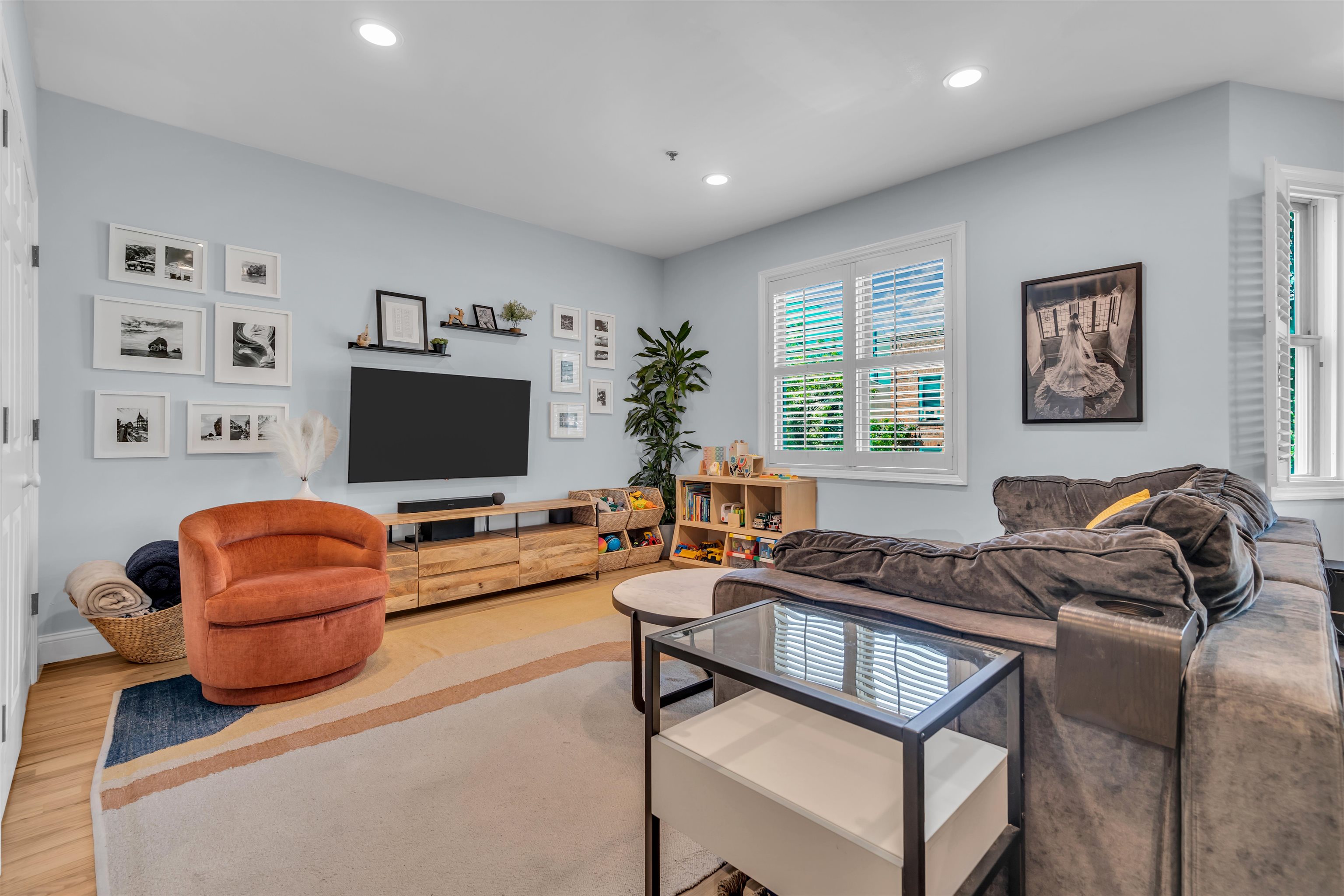 521 Adams St #2, Hoboken, New Jersey image 3