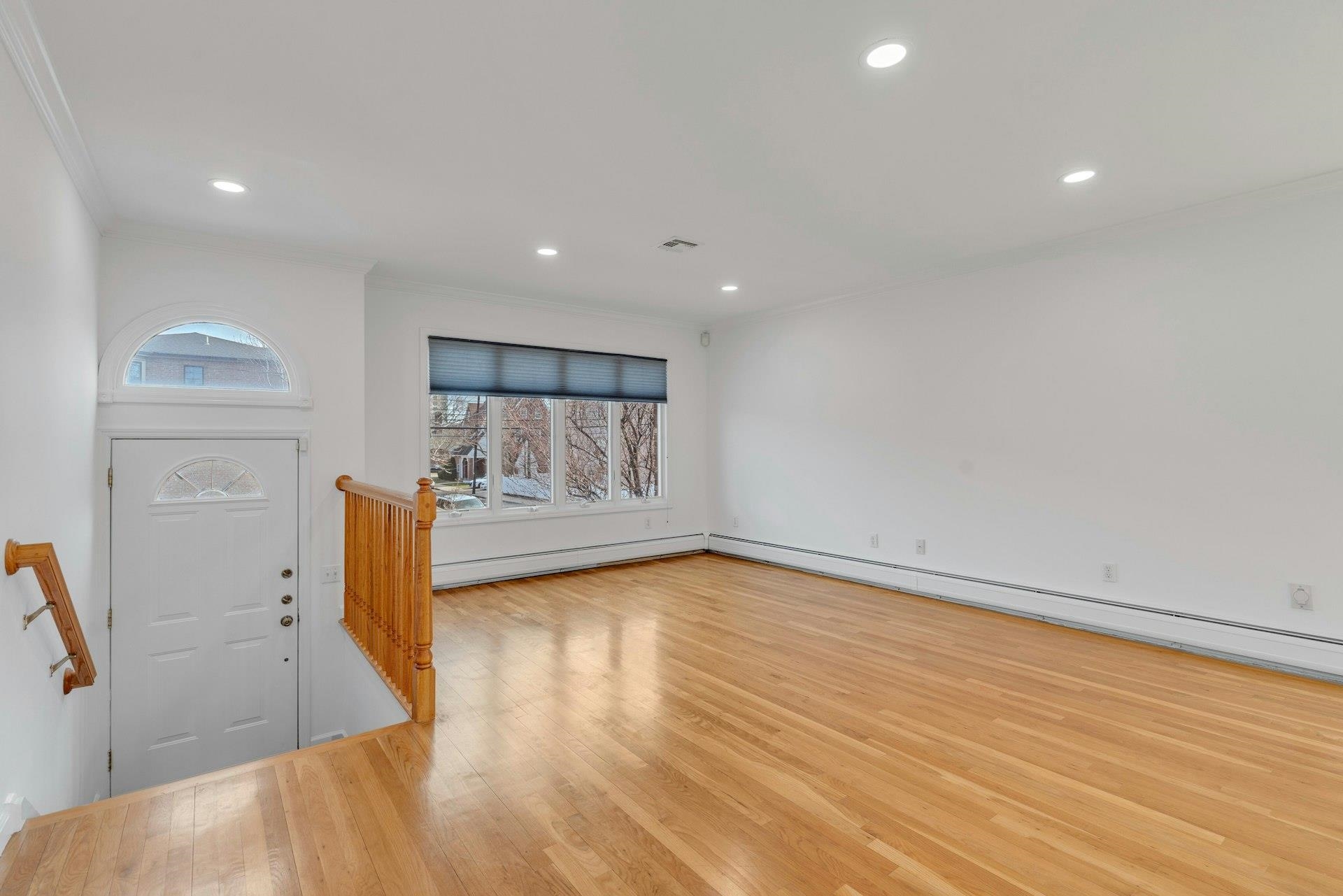 404 Washington Ave, Cliffside Park, New Jersey image 5