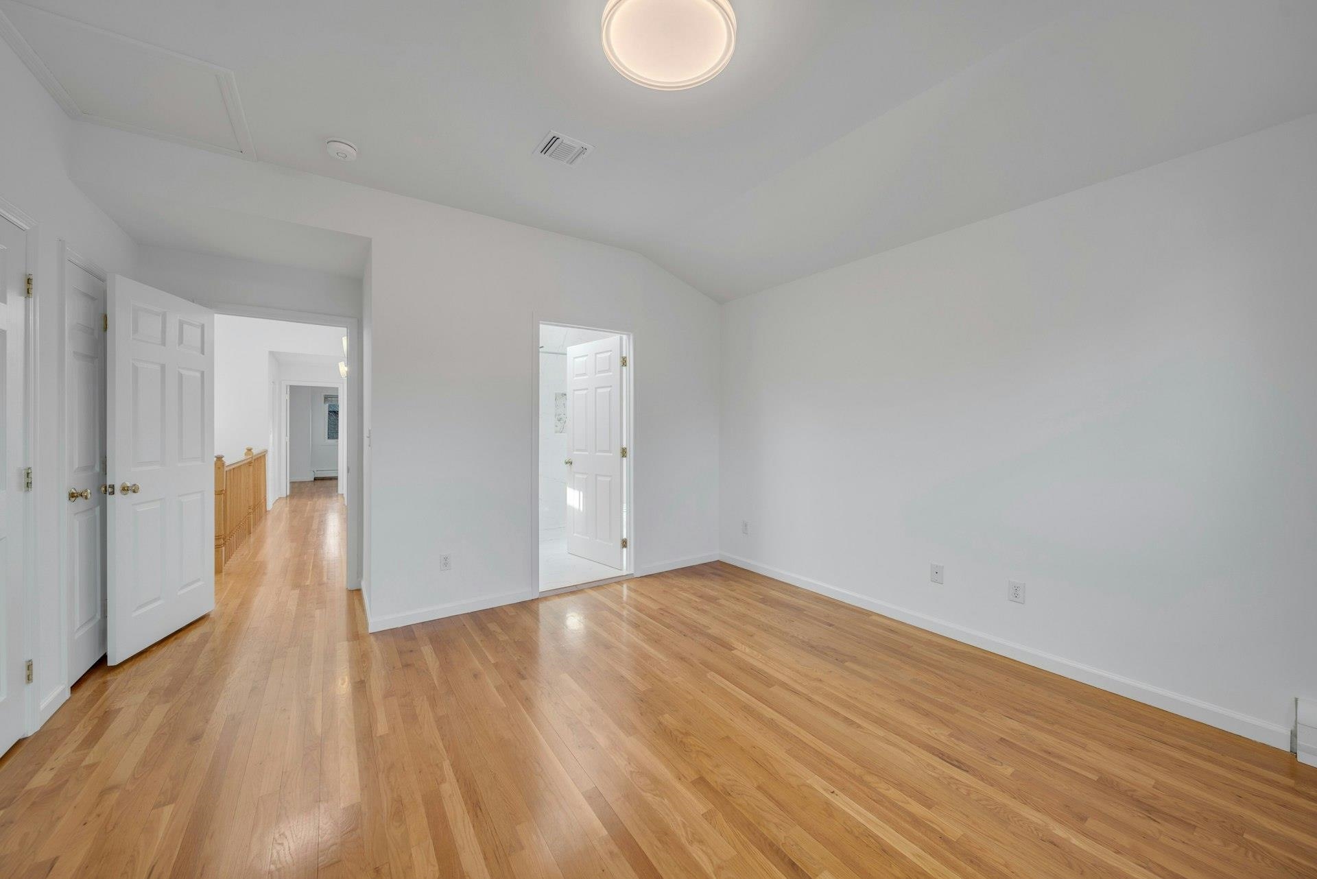 404 Washington Ave, Cliffside Park, New Jersey image 14
