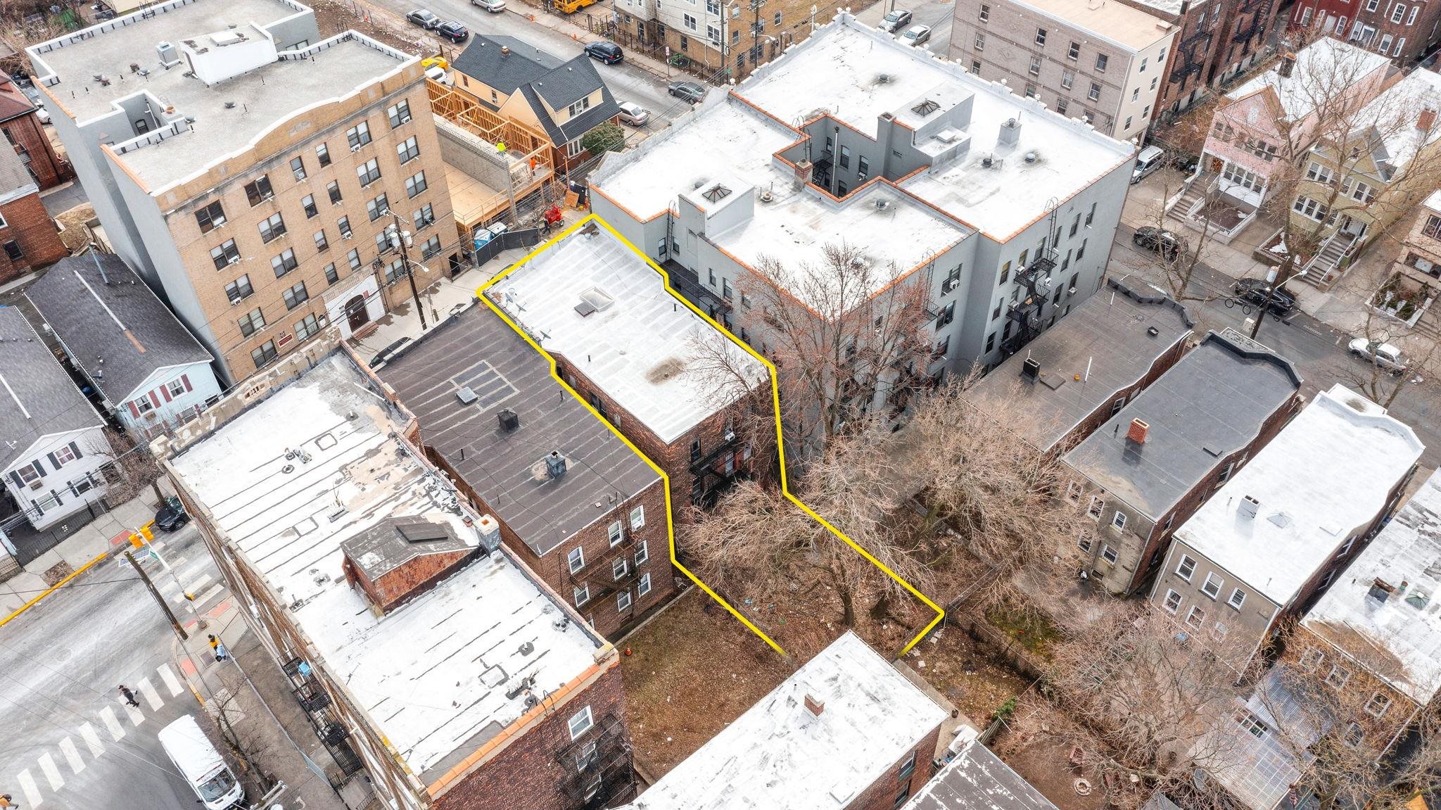 91 BERGEN AVE