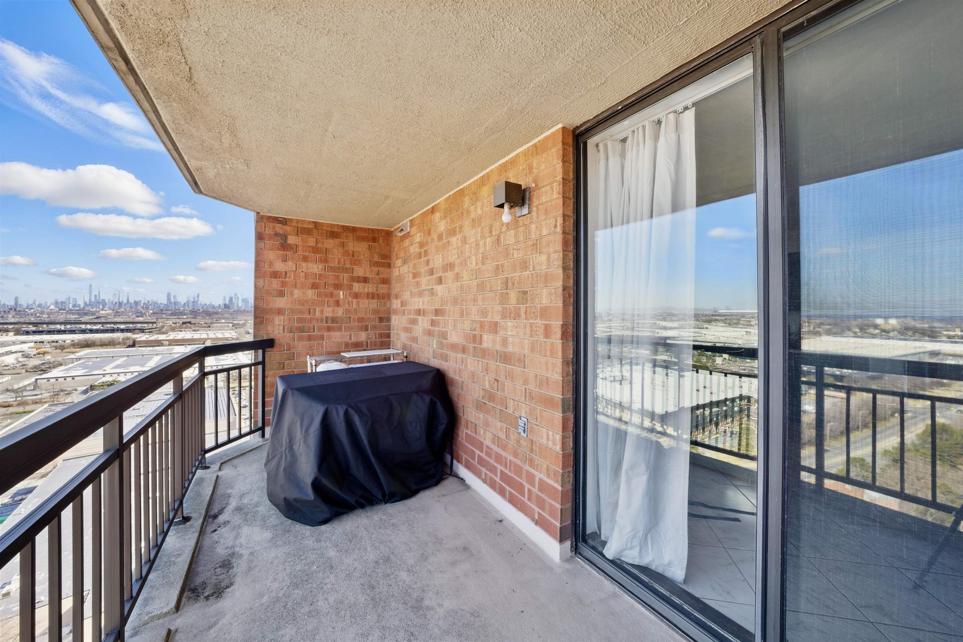 2005 Harmon Cove Tower #2005, Secaucus, New Jersey image 39