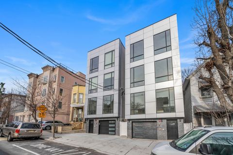 Condo For Sale - 136 35th St #2<br/> Union City, NJ 07087