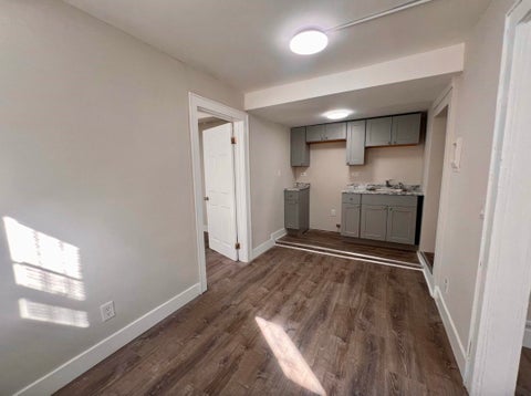 Apartment For Rent - 1 Noll Pl #20<br/> Newark, NJ 07106