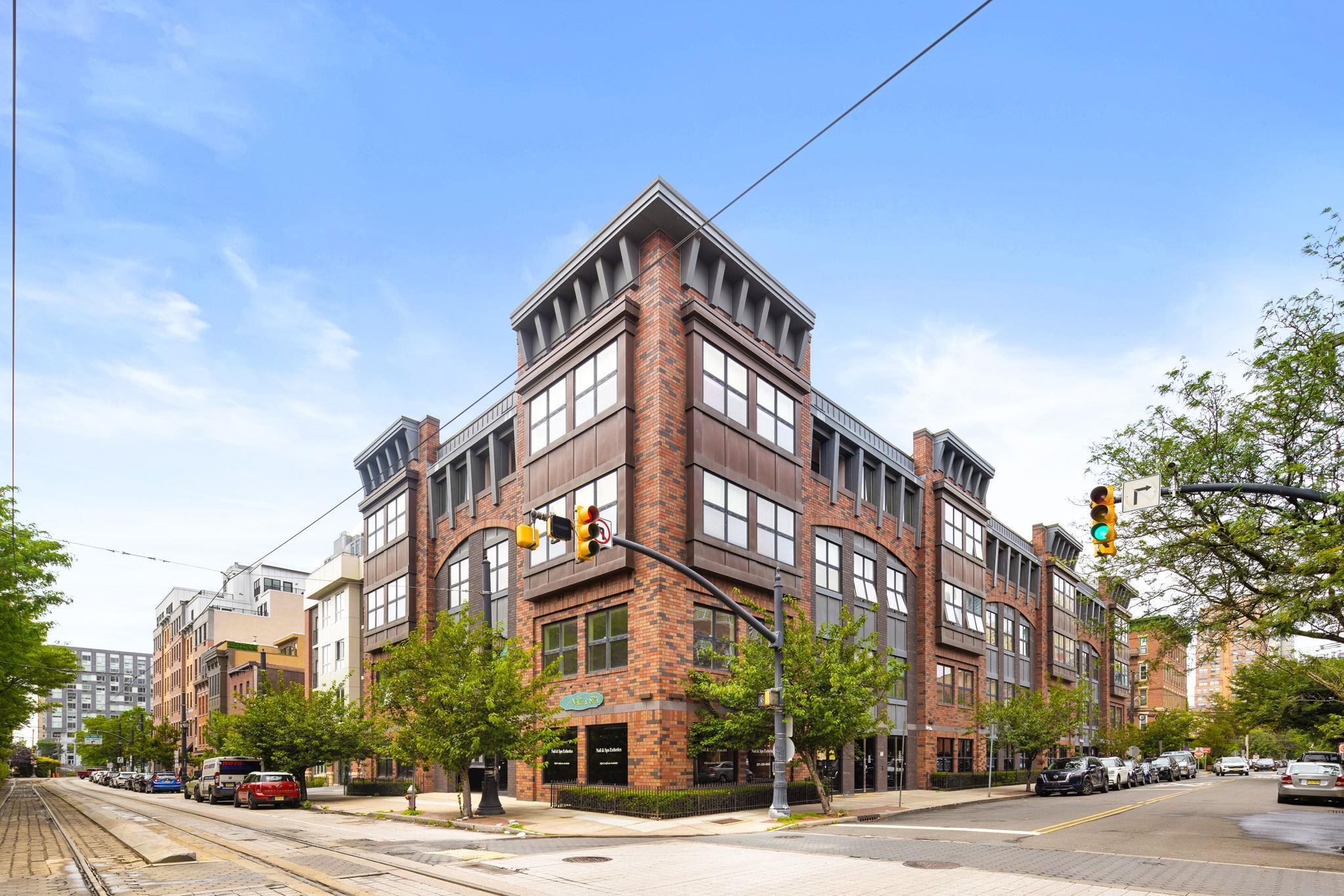 187 Warren St #208, Jersey City, New Jersey image 16