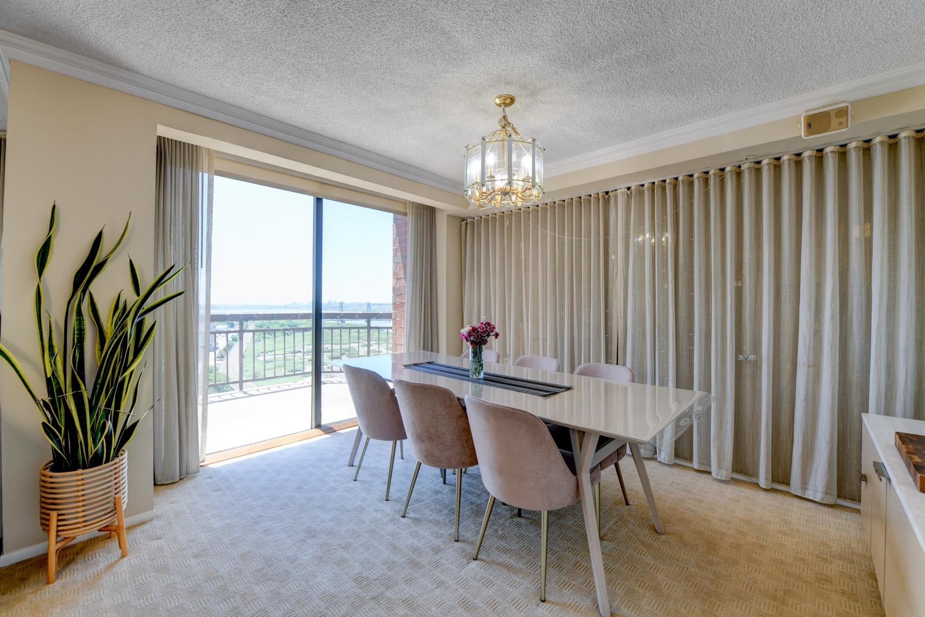 1528 HARMON COVE TOWER 1528