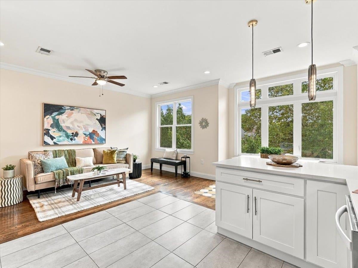 275 PACIFIC AVE 2