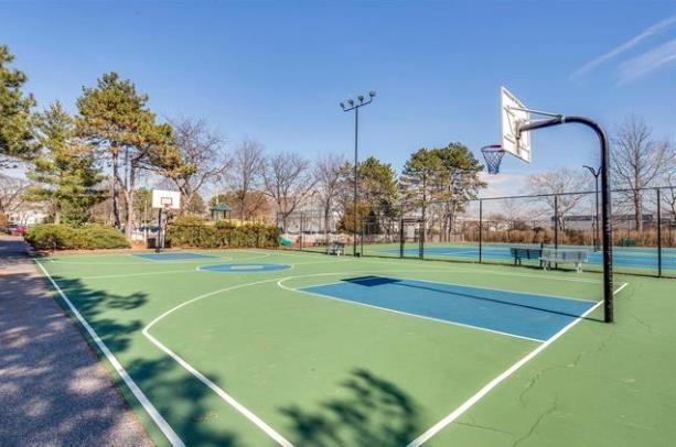 458 Dunlin Plaza, Secaucus, New Jersey image 36