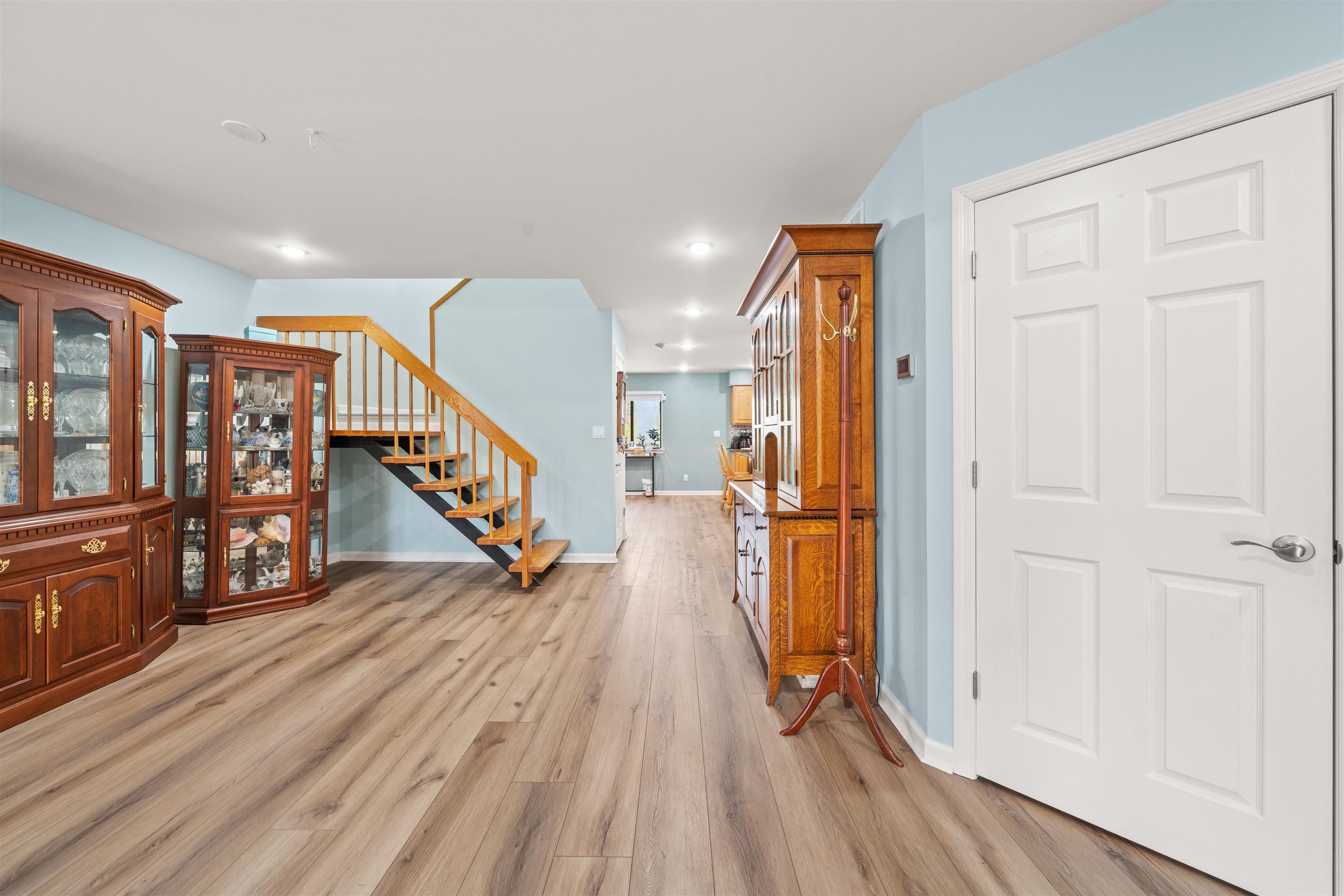 458 Dunlin Plaza, Secaucus, New Jersey image 7