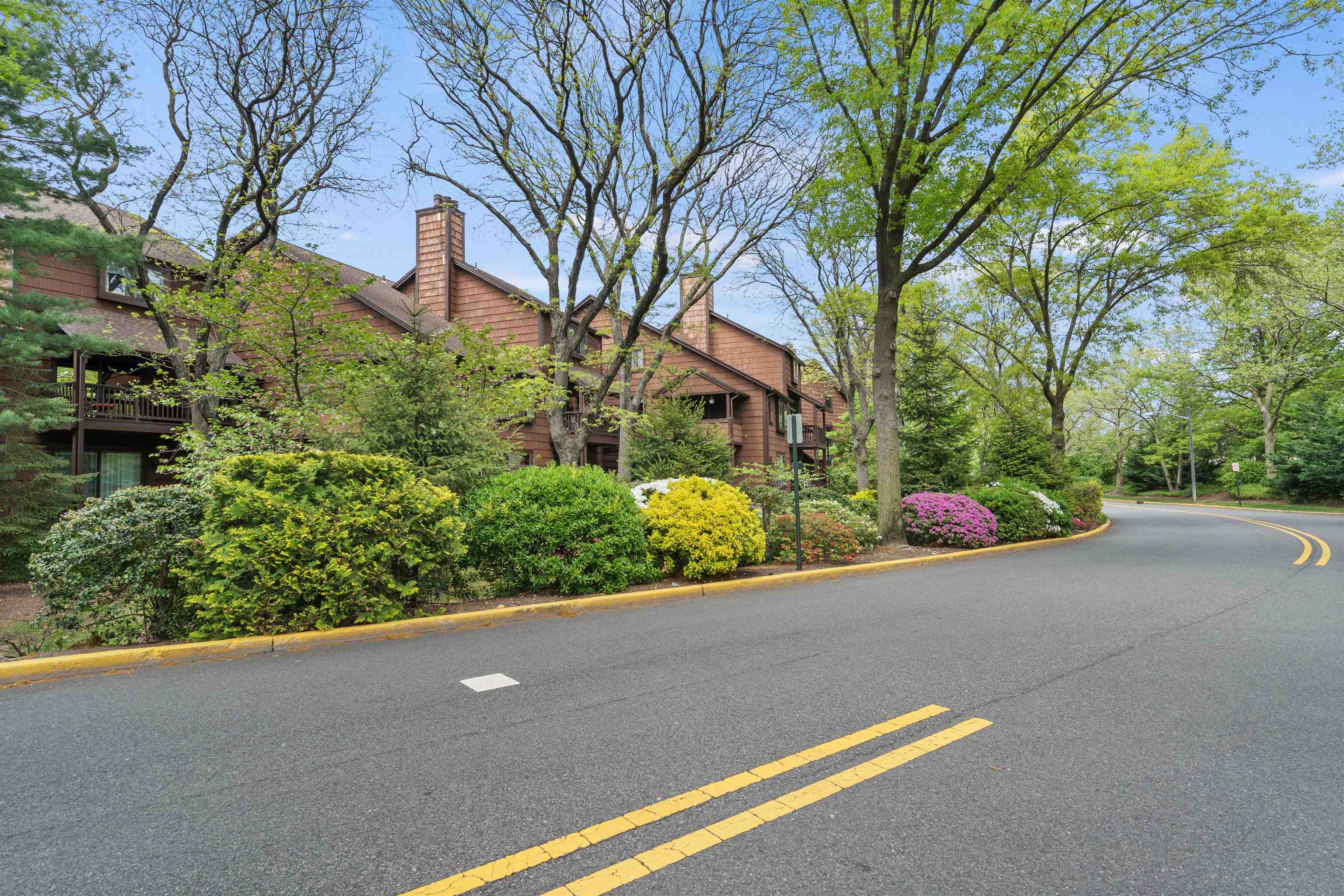 458 Dunlin Plaza, Secaucus, New Jersey image 29