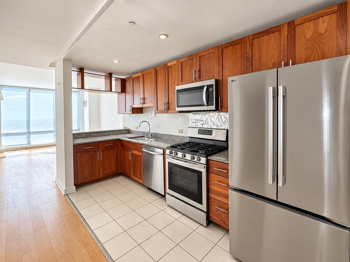 Search Homes 2 20 NEWPORT PARKWAY 2702