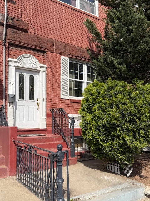 Multifamily For Sale - 49 East 33rd St<br/> Bayonne, NJ 07002