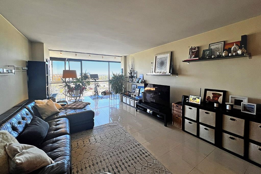 380 Mountain Rd #1201, Union City, New Jersey image 11