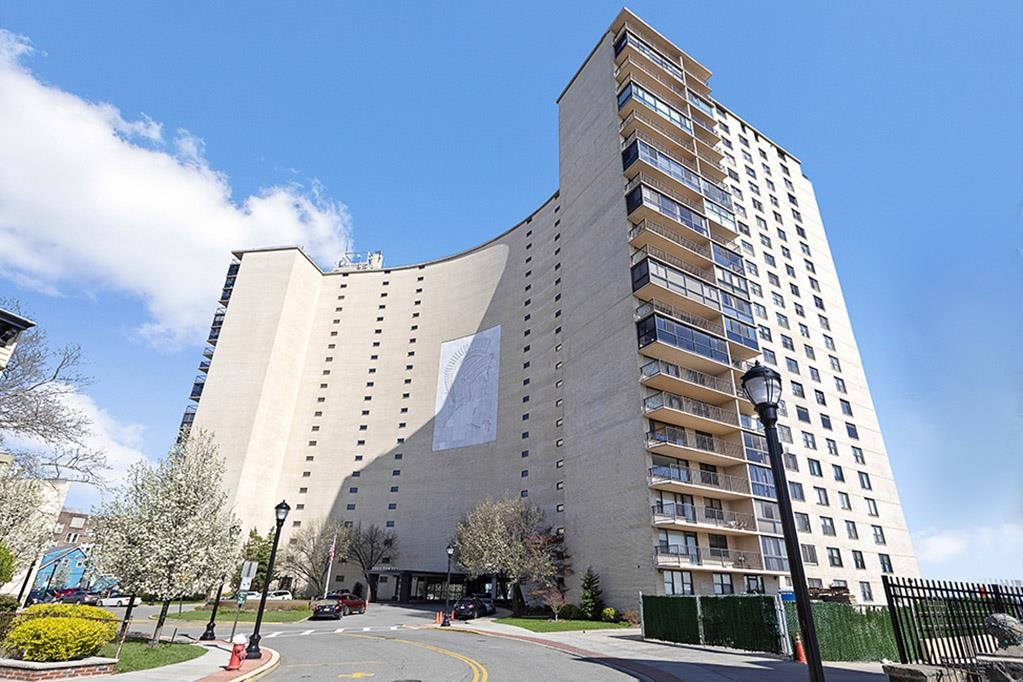 380 Mountain Rd #1201, Union City, New Jersey image 23