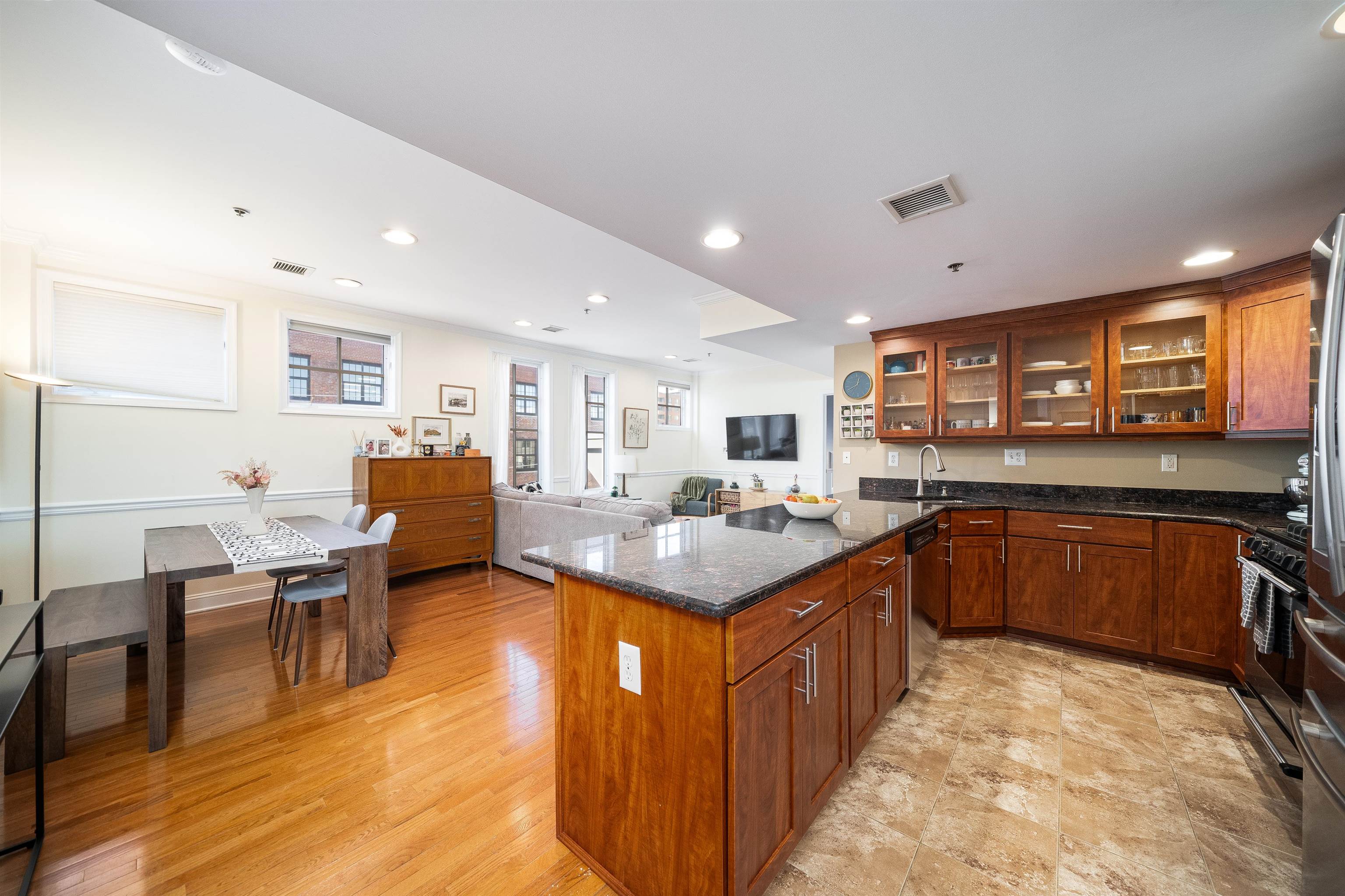 727 Monroe St #503, Hoboken, New Jersey image 1