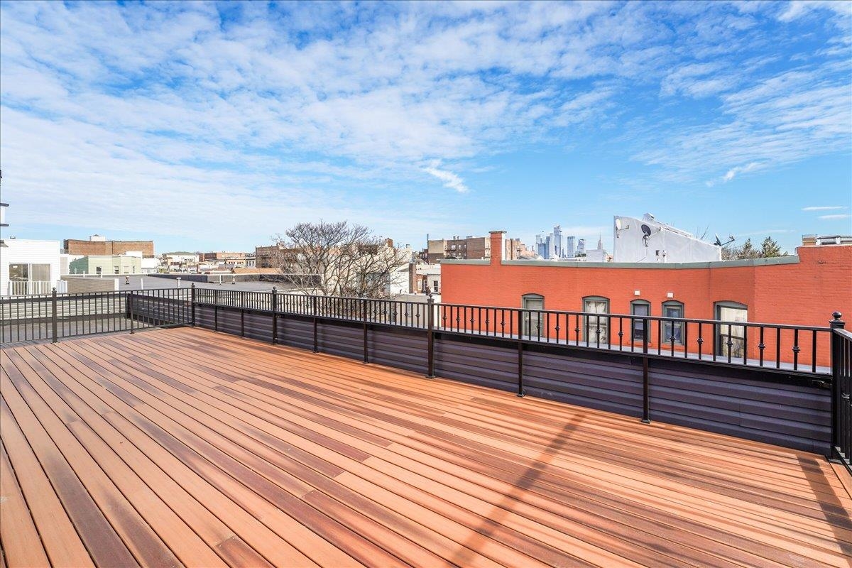 412 10th St #2, Union City, New Jersey image 28