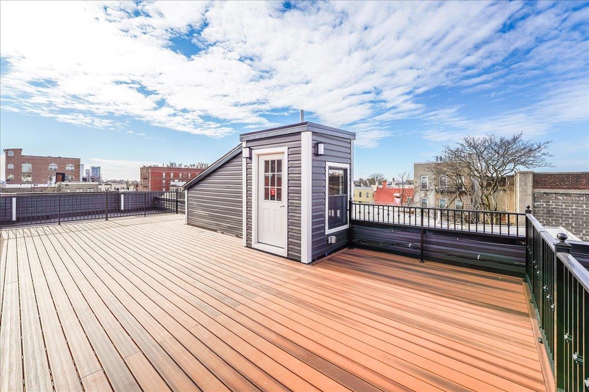 412 10th St #2, Union City, New Jersey image 29