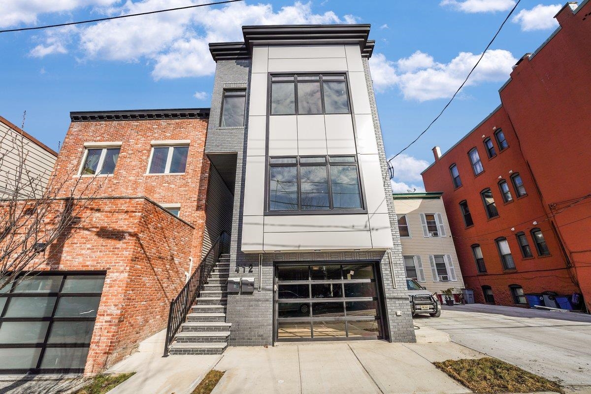 412 10th St #2, Union City, New Jersey image 31