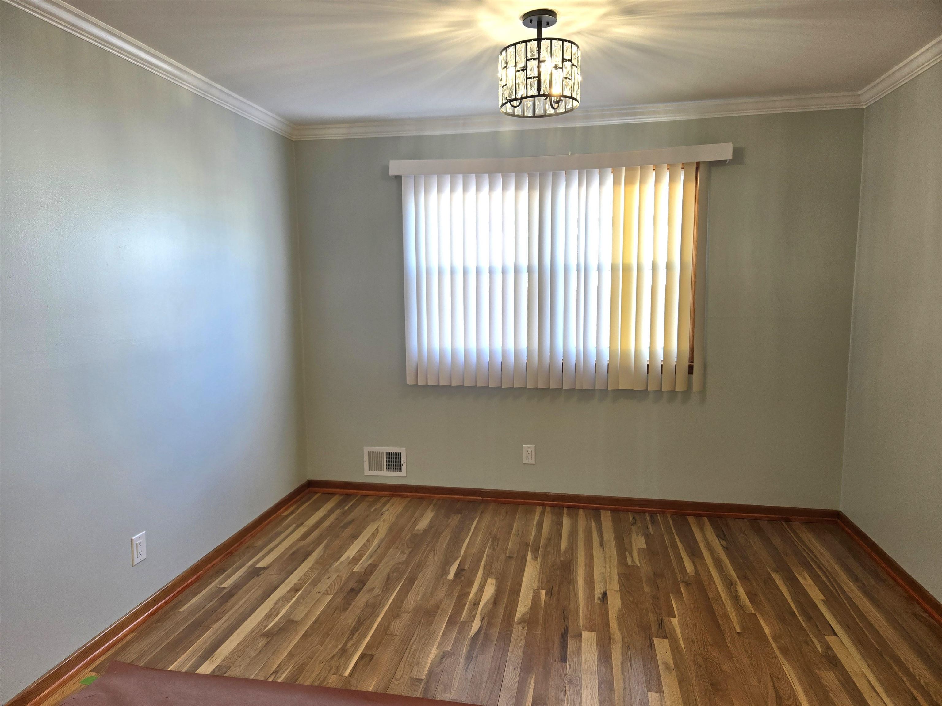 Bayonne, New Jersey 07002, United States, 2 Bedrooms Bedrooms, ,1 BathroomBathrooms,Residential,Active,79176