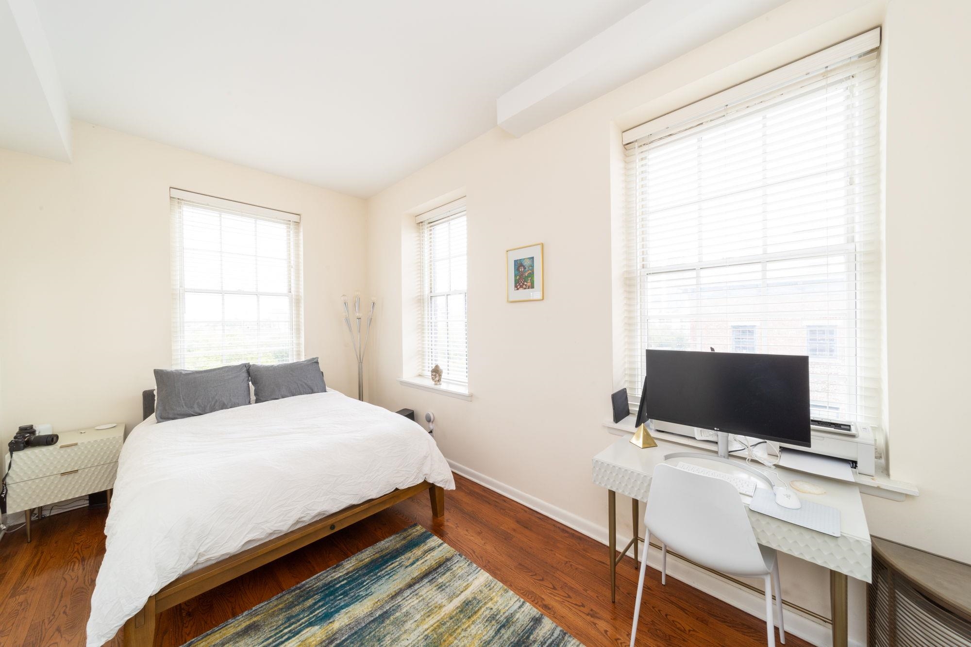 341 MONMOUTH ST 401D