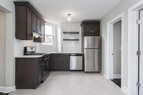 Homes For Rent - 75 Wright Ave #3<br/> Jersey City, NJ 07306