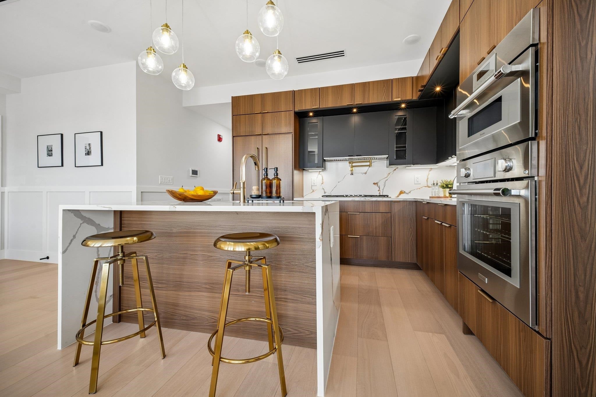 Search Homes 2 6 ELIZABETH ST 2