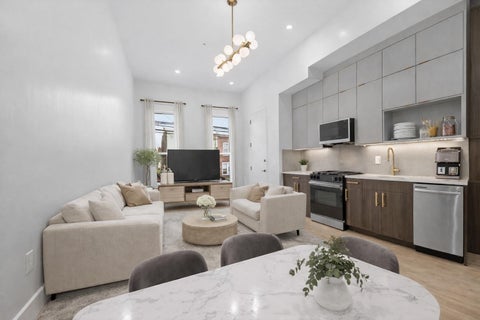 Condo For Sale - 20 Storms Ave #2<br/> Hudson County, Jersey City, NJ 07306
