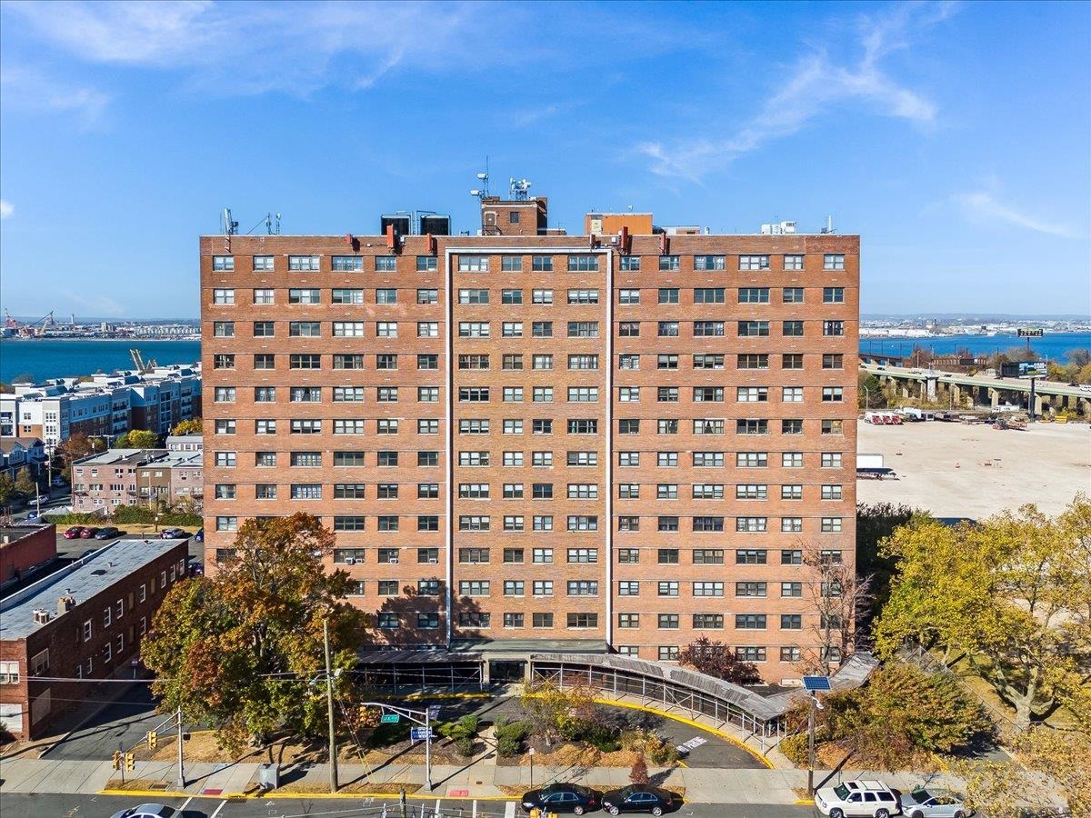 1225 Kennedy Blvd #1D, Bayonne, New Jersey image 19