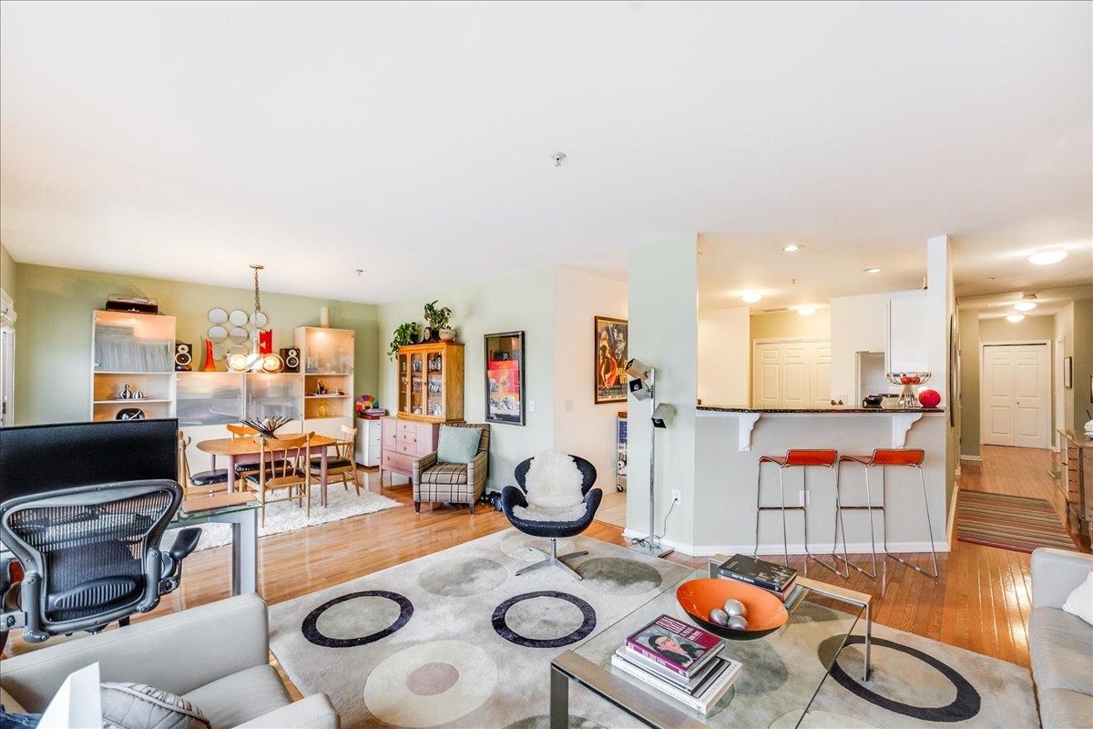 252 The Promenade #252, Edgewater, New Jersey image 5