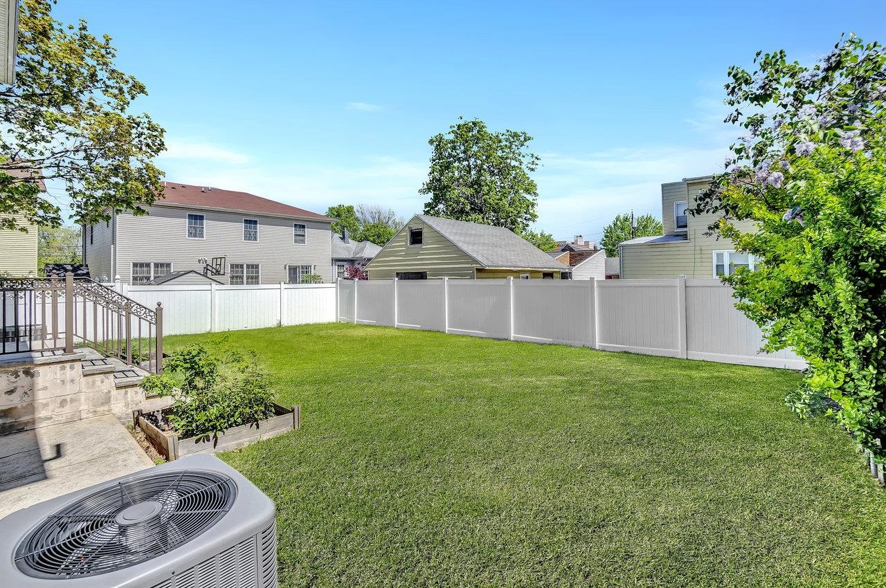 736 Hudson Ave, Secaucus, New Jersey image 45