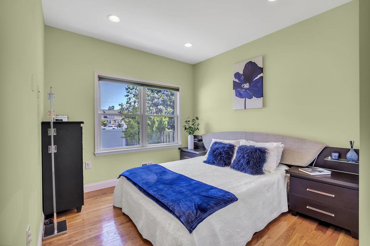 736 Hudson Ave, Secaucus, New Jersey image 19