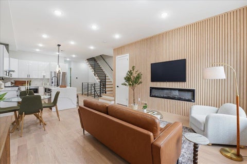 Condo For Sale - 221 Columbia Ave #1<br/> Jersey City, NJ 07307