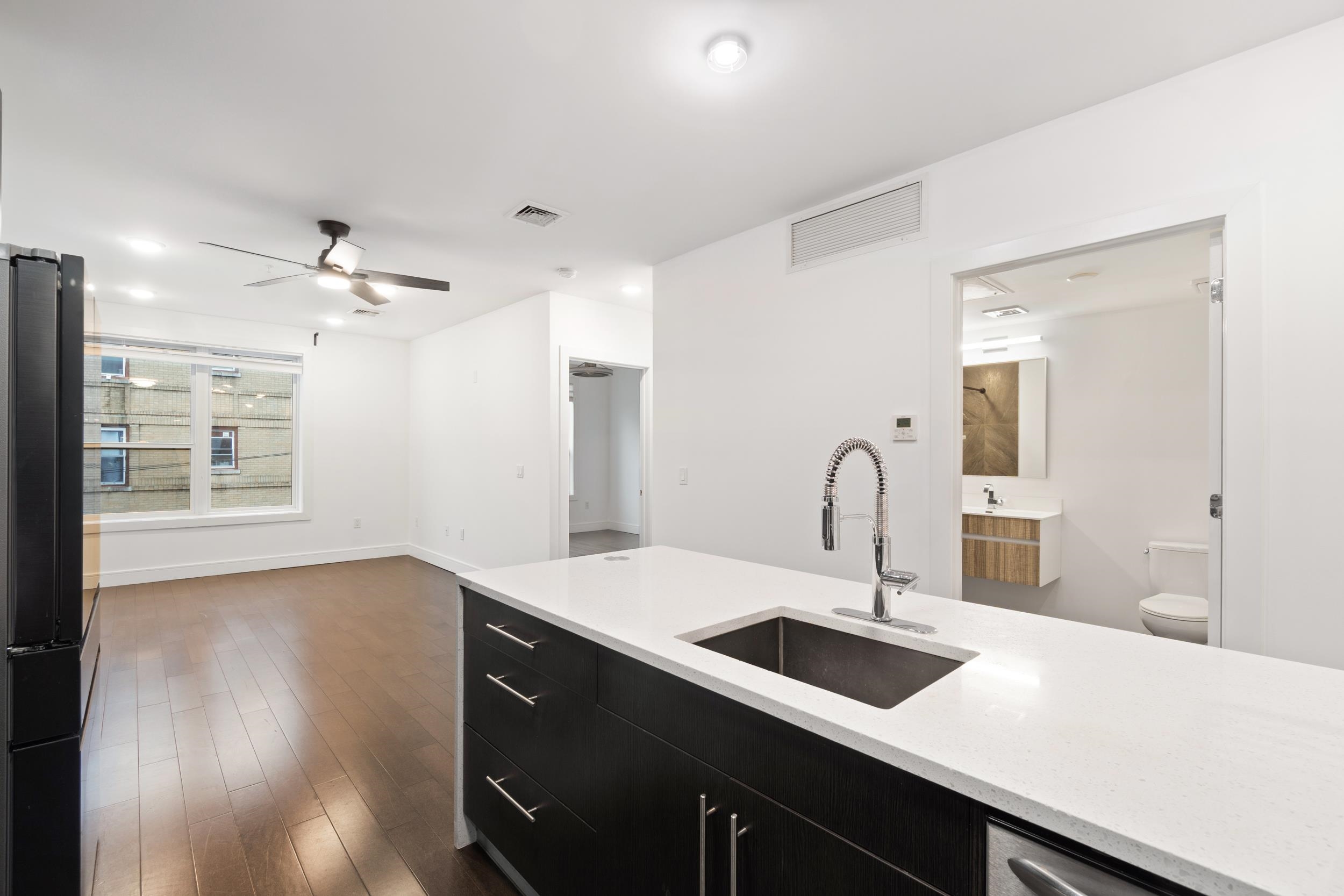 6401 Park Ave #402, West New York, New Jersey image 2
