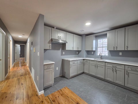 Homes For Rent - 82 Mallory Ave #1<br/> Jersey City, NJ 07304