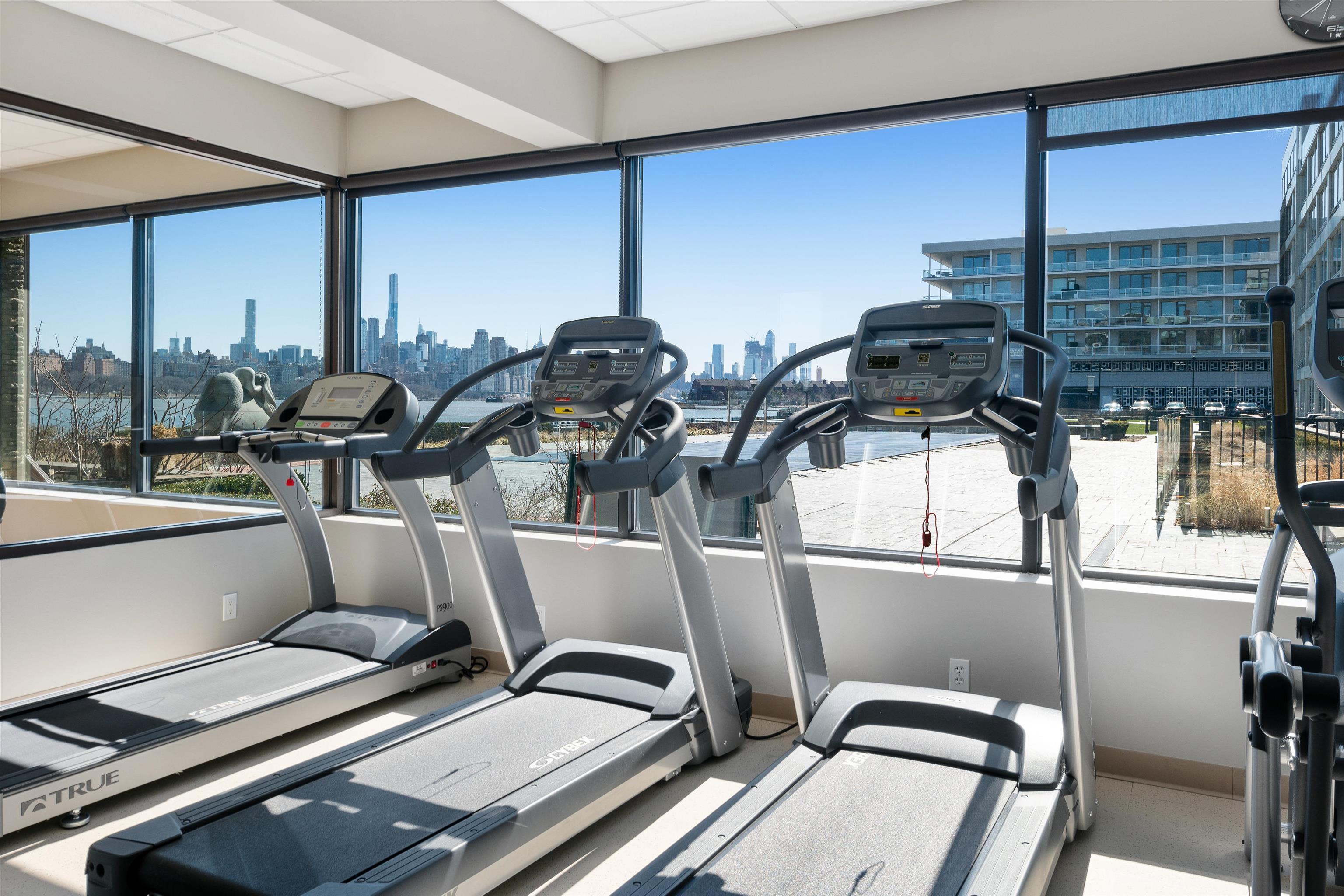9 Somerset Lane #118, Edgewater, New Jersey image 11