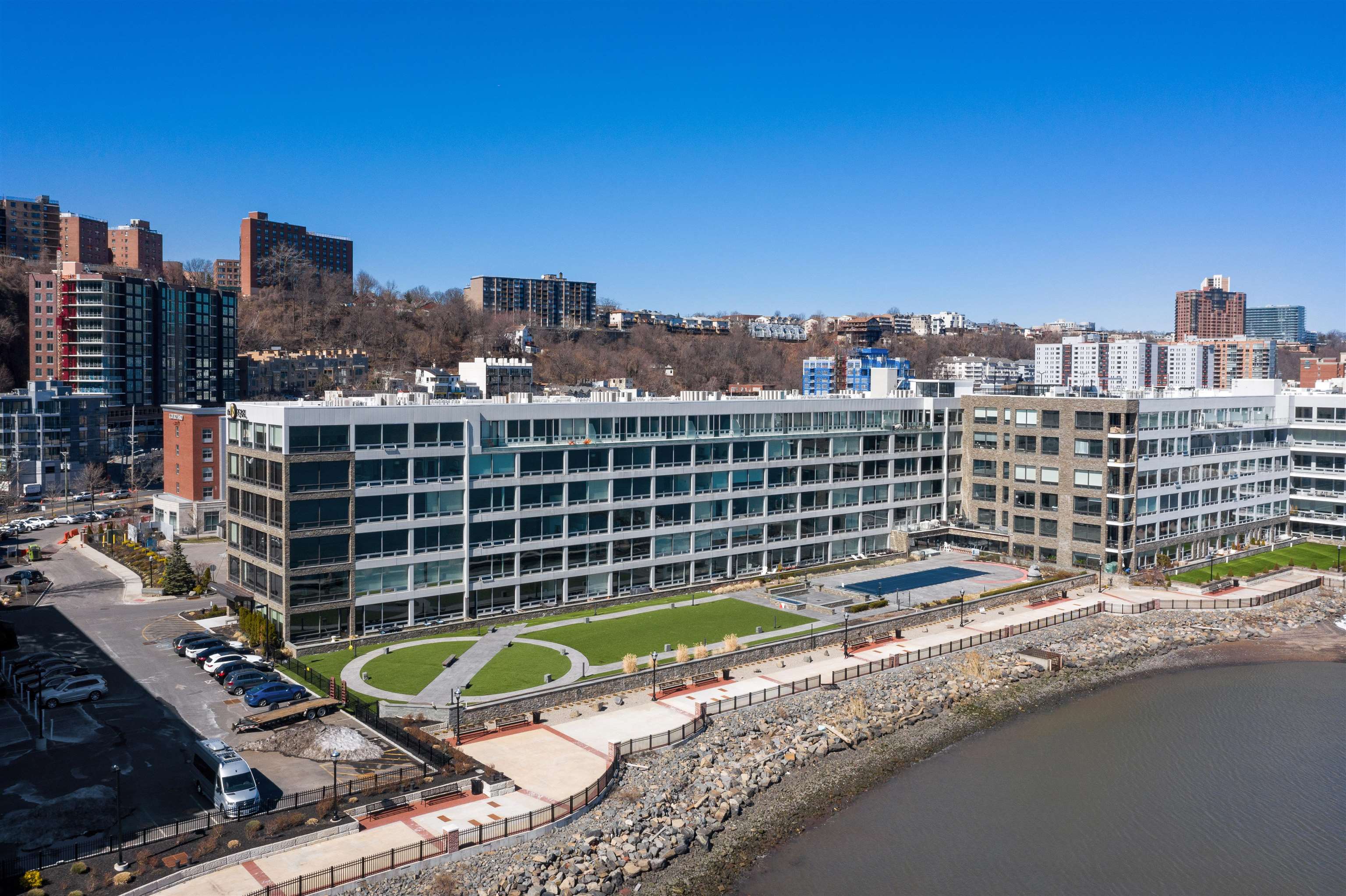 9 Somerset Lane #118, Edgewater, New Jersey image 5