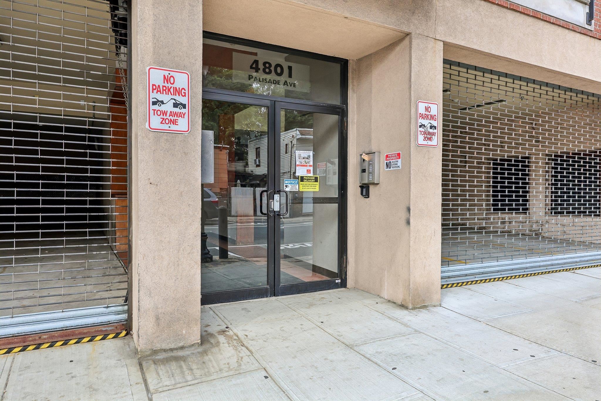 4801 PALISADE AVE 3c (303)